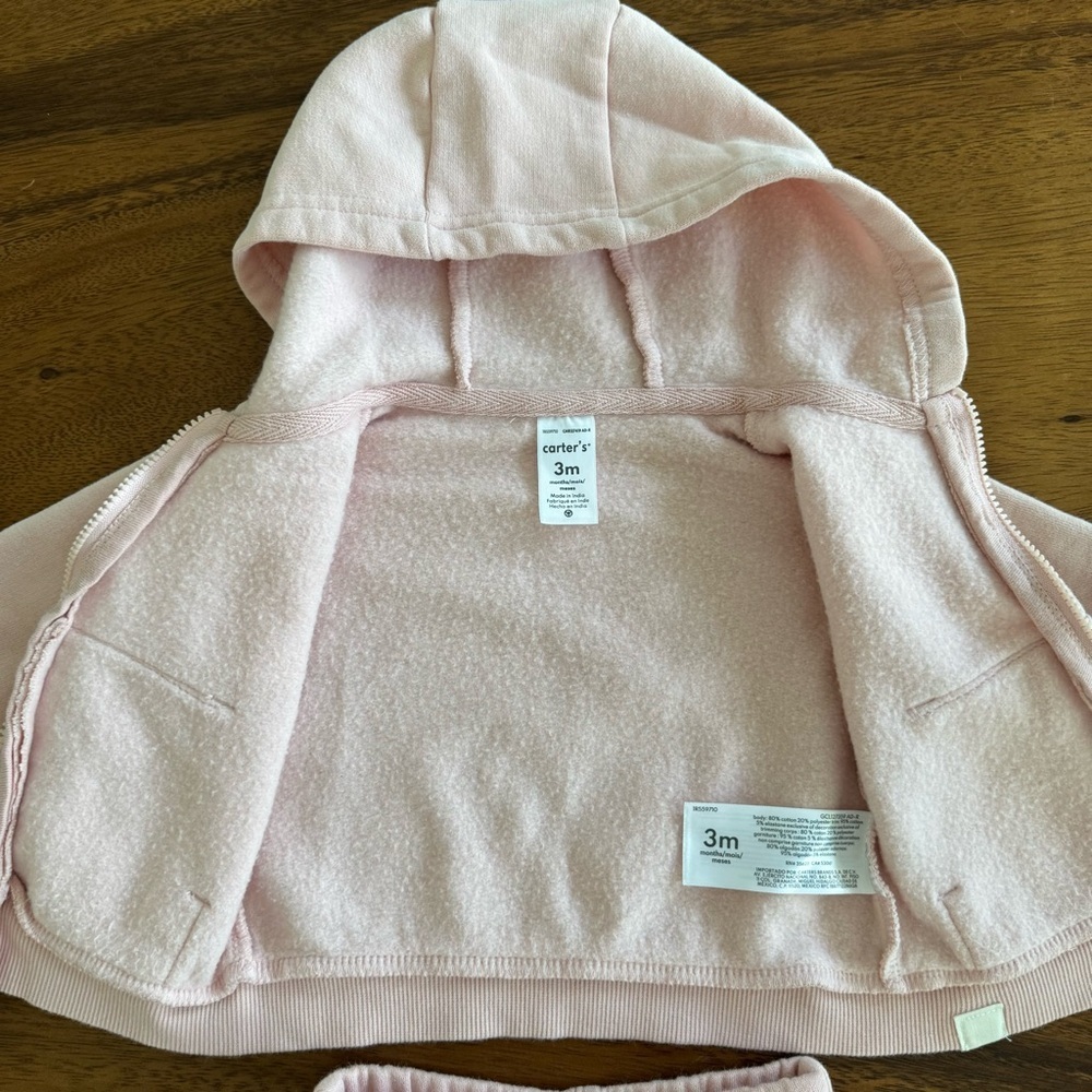 Carter’s Soft Pink Sweat Set size 3M - Picture 4 of 5